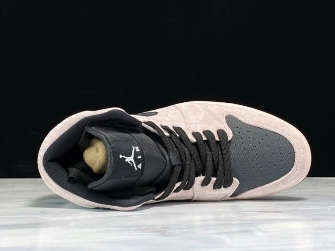 Powder Jordan Dirty Mid Air BQ6472-602 Iridescent (W) 1 0802